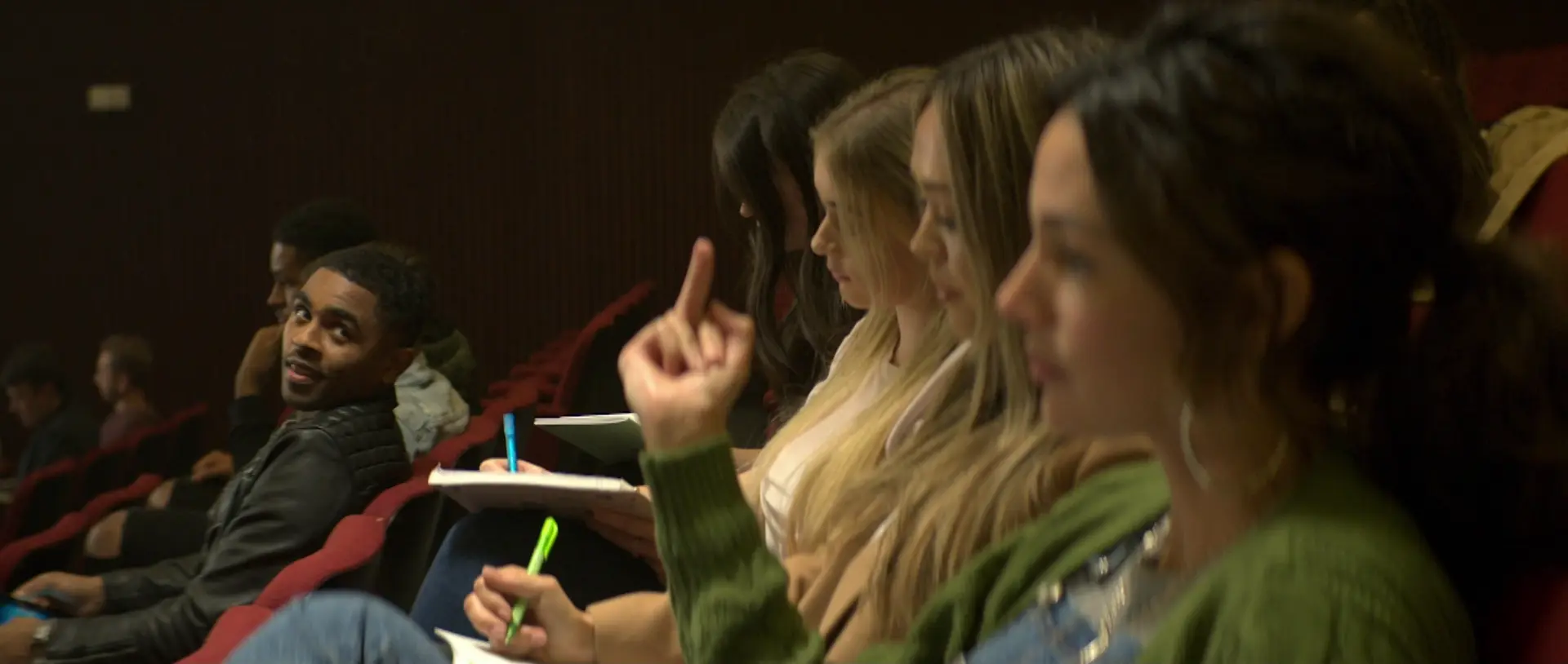 ./image/Brassic S01E01.webp